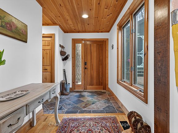 4th image of 1069 Ridge Rd