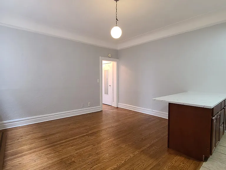 6015 Boulevard E #D7 — Photo 9