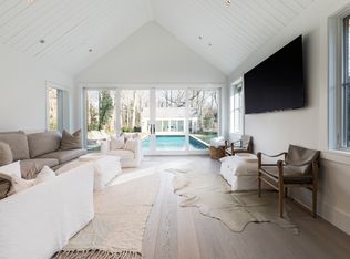 110 Ferry Rd, Sag Harbor, NY 11963