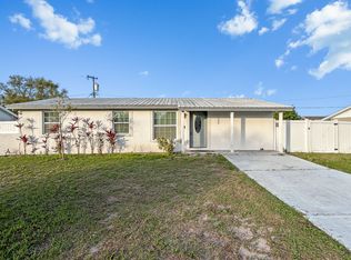 306 Flamingo Dr, Apollo Beach, FL 33572