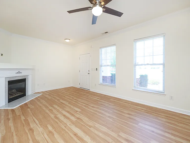 4614 Stoney Branch Dr — Photo 7