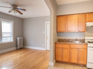 9453 S Loomis St #26, Chicago, IL