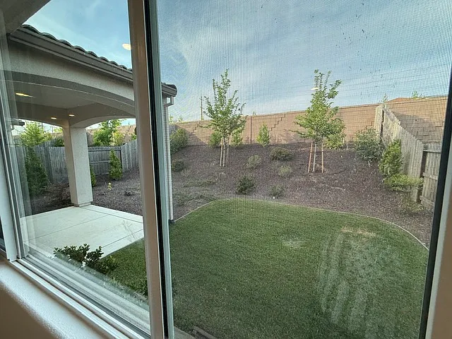 3452 Caraway Ct — Photo 2