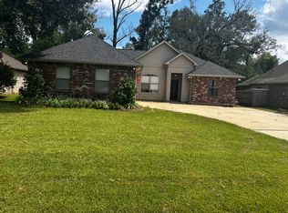 40197 Olde Mill Ln, Ponchatoula, LA 70454