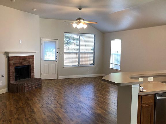 5th image of 13237 Padre Ave