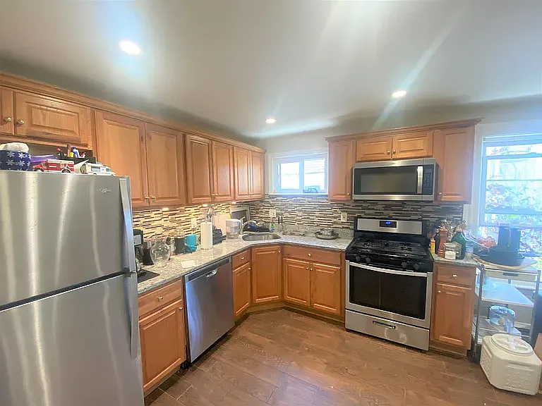 243 Highland Ave — Photo 1