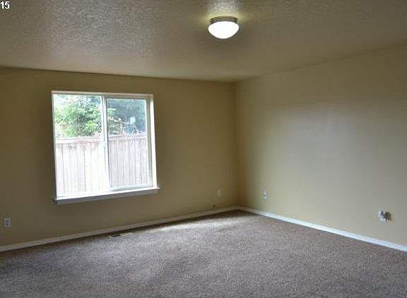 2nd image of 6518 NE 139th Ct