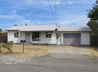 2340 Bonnie Dr, Redding, CA 96001