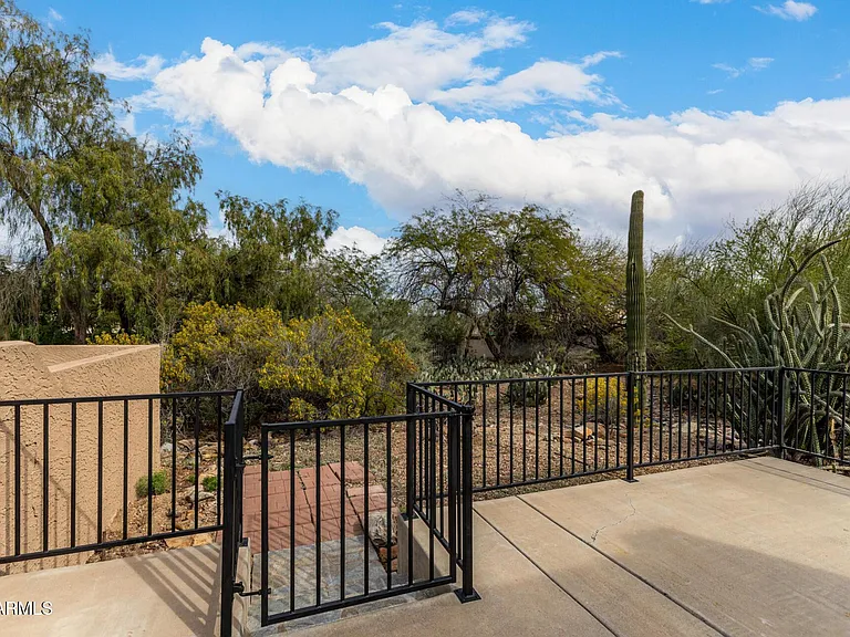 14428 N Lariat Ln — Photo 28