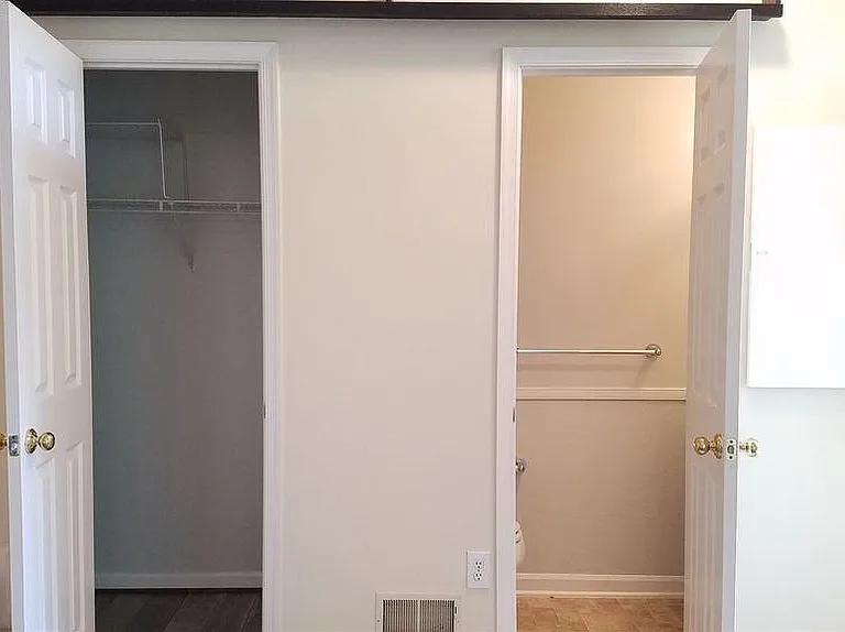 5208 Duke Ct — Photo 31