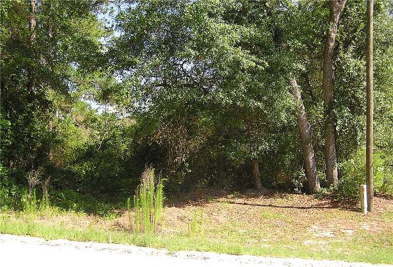 1st image of 16th St