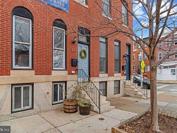 3rd image of 34 N Montford Ave