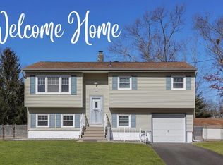 313 Toby Ct, Toms River, NJ