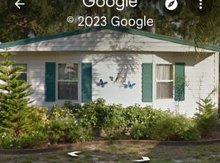 19312 Cedar Crest Ct, North Fort Myers, FL 33903
