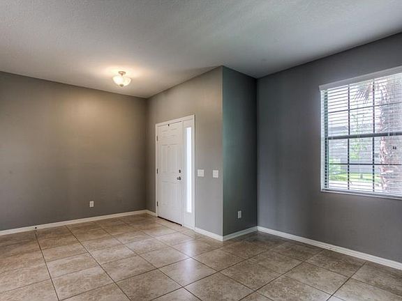 3rd image of 4714 Woods Landing Ln