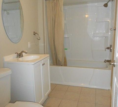 5th image of 1253 N Rowan Ave