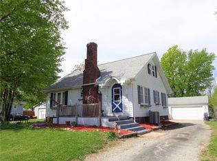 141 S Wyckles Rd, Decatur, IL 62522