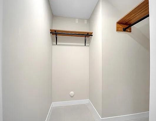 4th image of 138 Avenue 262 Ln