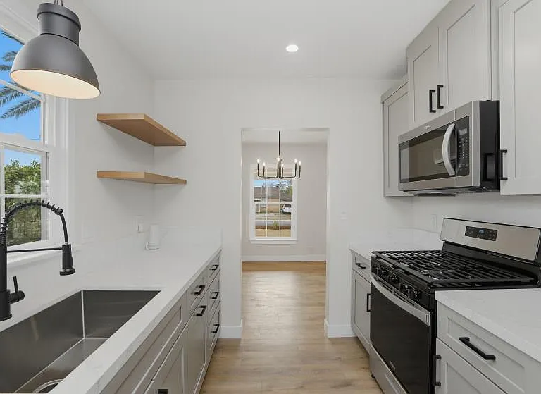 32568 Kentucky St #1 — Photo 1