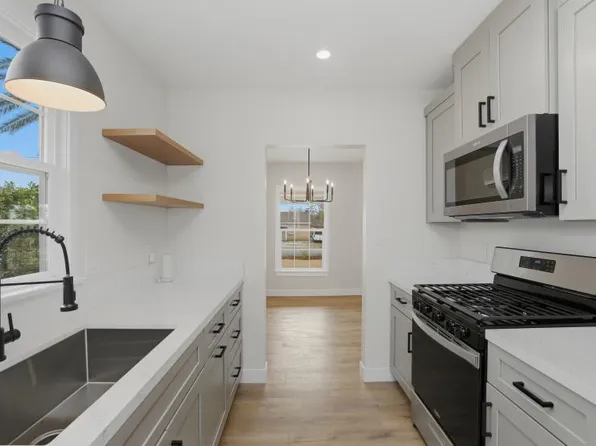 32568 Kentucky St #1, Yucaipa, CA 92399