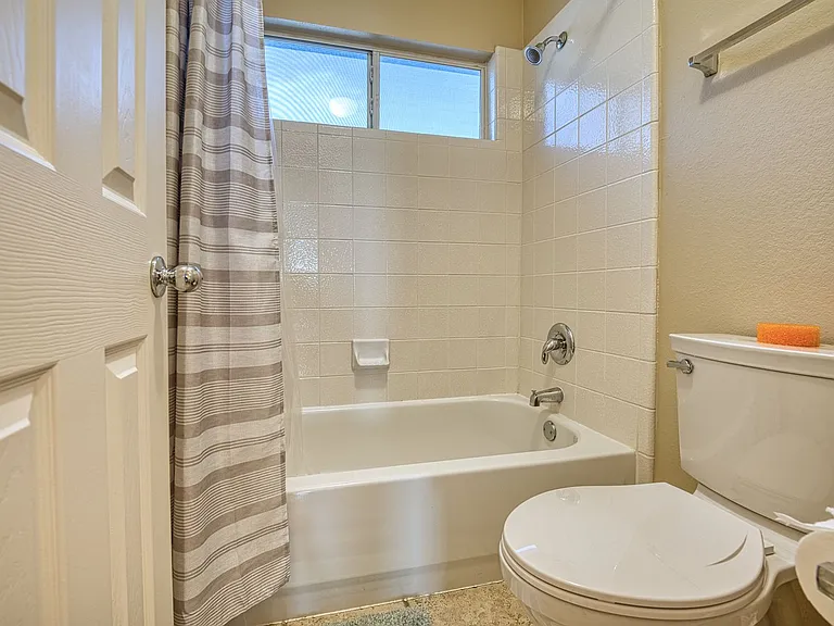 5513 Amber Way — Photo 38
