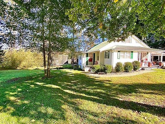 5th image of 839 Collinwood Hwy