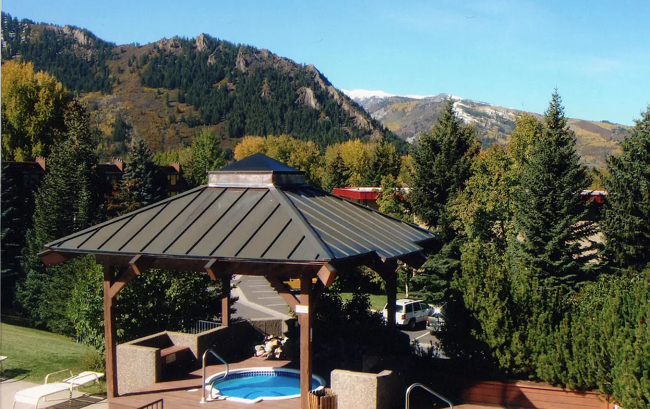 1 bed, 595 sqft, $5,600 — Photo 1