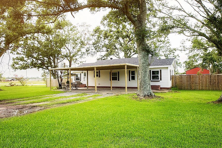 1st image of 477 Tara Dr