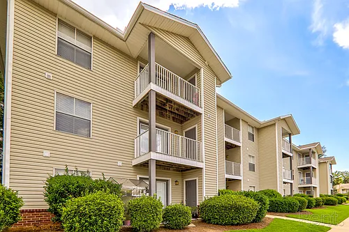 Riverwood Apartments Photo 1