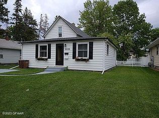1108 5th Ave NW, East Grand Forks, MN 56721