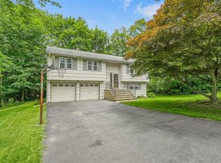 119 Woodland Rd, Highland Mills, NY 10930