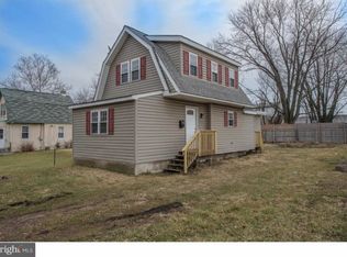 6 Bayard Ave, Sharon Hill, PA 19079