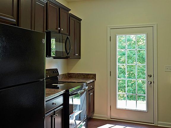 4th image of 4072 Sonoma Wood Trl