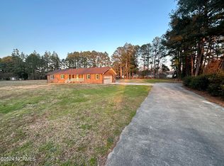 271 Cricket Ridge Rd, Mount Olive, NC 28365
