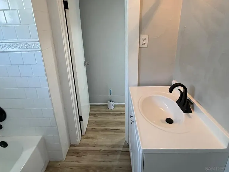 2578 L St #1 — Photo 13