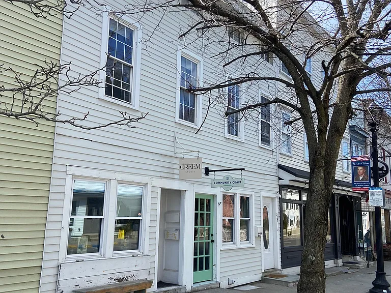 227 Warren St #2 — Photo 14