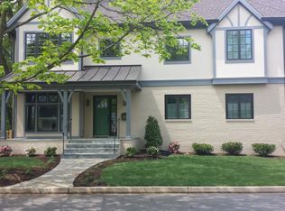 2636 N Marcey Rd, Arlington, VA 22207