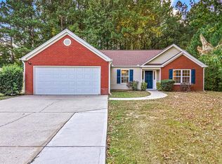 712 Grandview Cir, Powder Springs, GA 30127