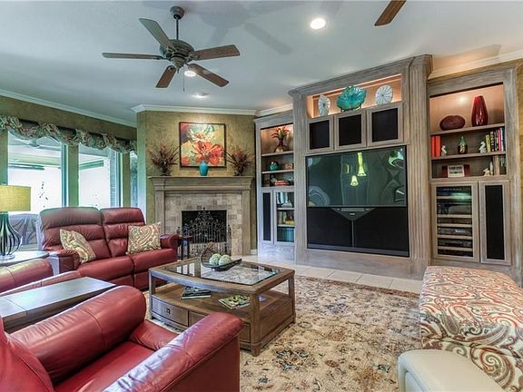 2nd image of 317 Coach House Cir