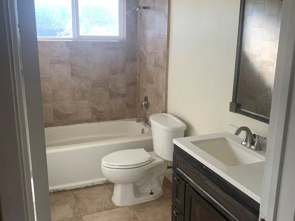 15721 Passage Ave APT 1, Paramount, CA 90723