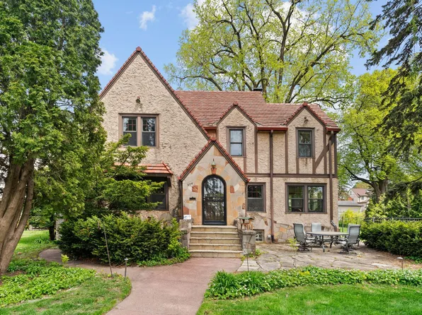 504 Mississippi River Blvd S, Saint Paul, MN 55116