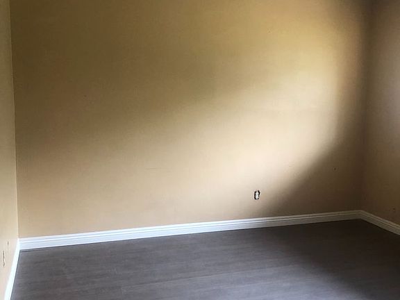 5th image of 4744 N Sierra Way #4