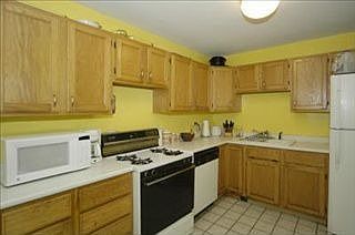 4th image of 5830 Roanoke St