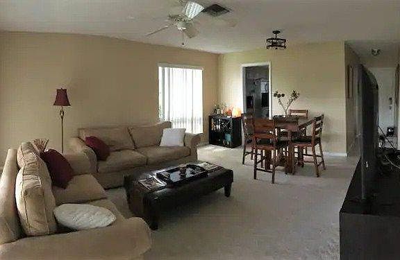 3rd image of 900 Henderson Creek Dr