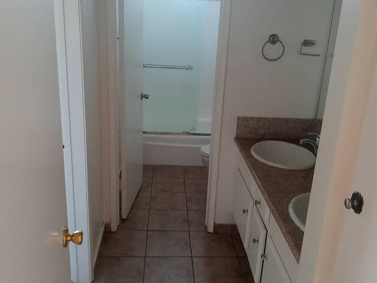 519 Glenrock Ave #303 — Photo 5