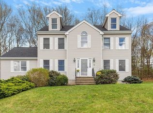 5 Butler Rd, Mendon, MA 01756