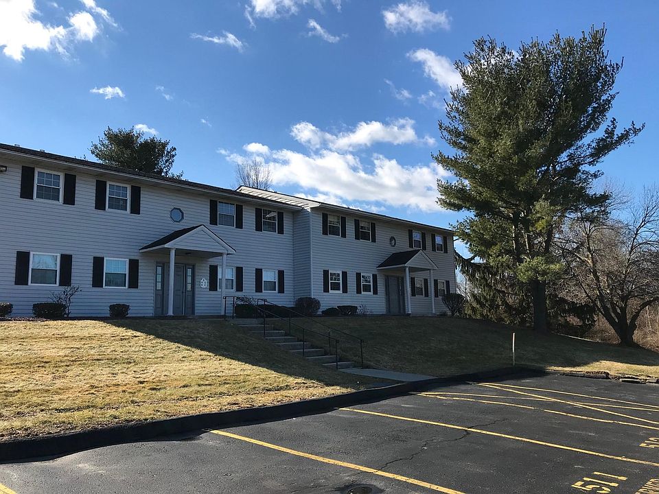 2nd image of 8 Ivy Ct APT G