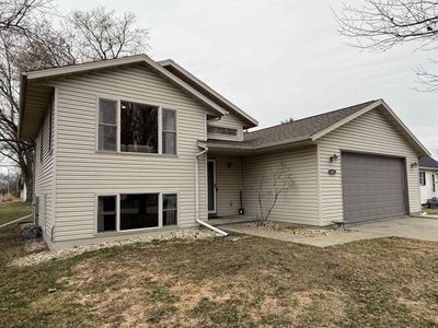 1405 Foster Avenue, Janesville, WI, 53545