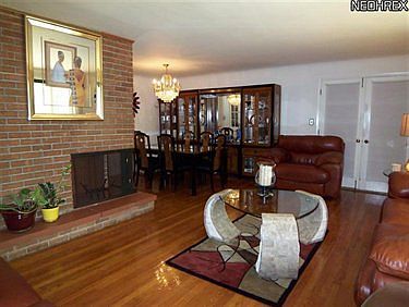 3rd image of 15787 Forest Hills Blvd