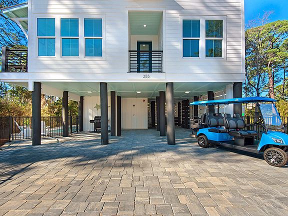 5th image of 255 Seahorse Cir